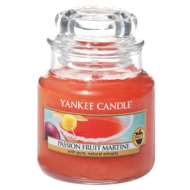 Yankee Candle Passionfruit Martini – Small Jar