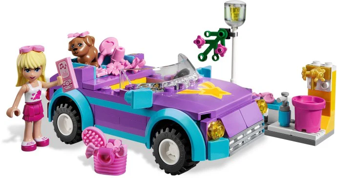 Set 3183 – Stephanie’s Cool Convertible