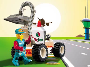 Set 4616 – Rapid Response Tanker