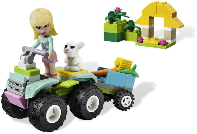 Set 3935 – Stephanie’s Pet Patrol